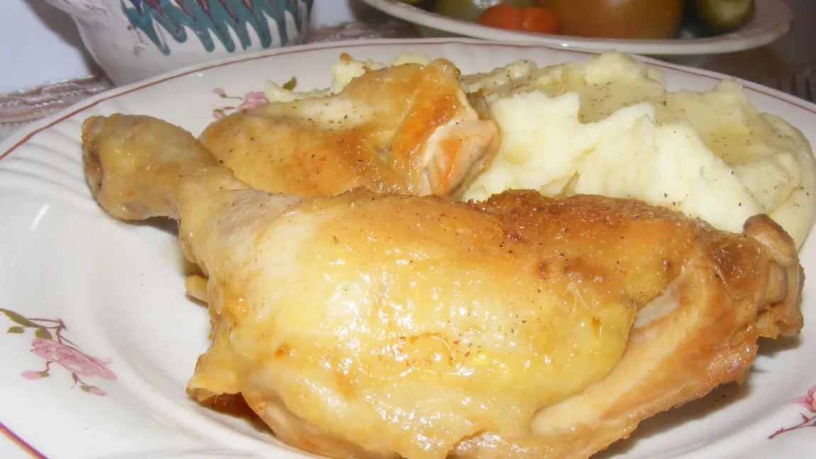 Pulpe de pui la tigaie