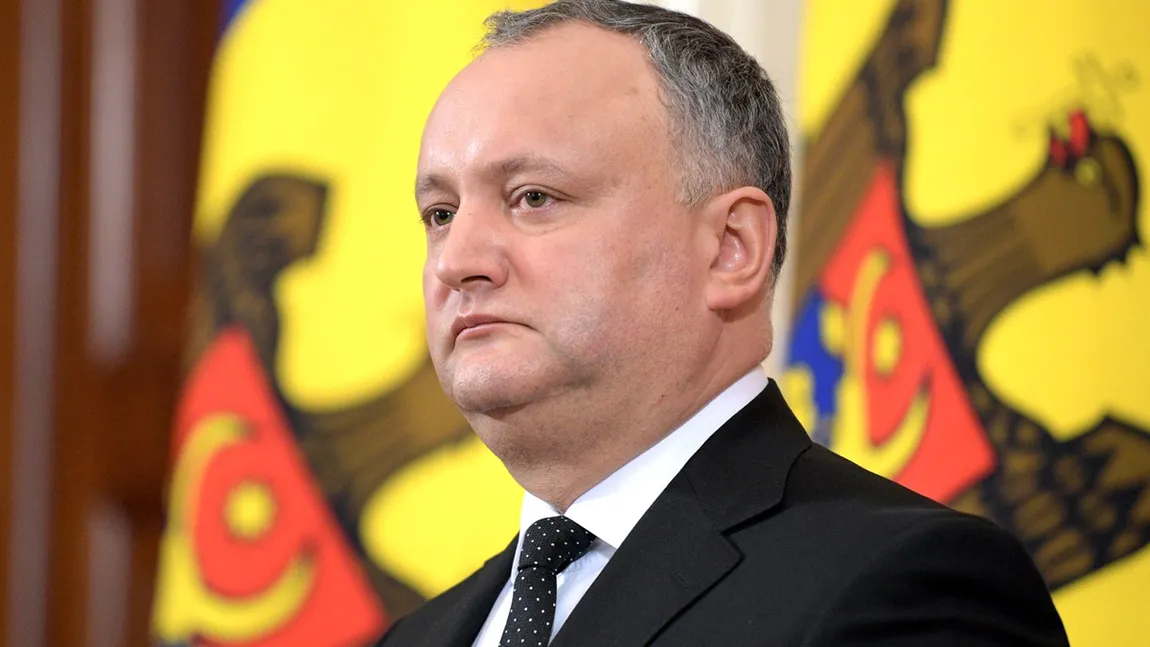 Dodon a reuşit să strângă semnături suficiente pentru o declaraţie împotriva unirii cu România