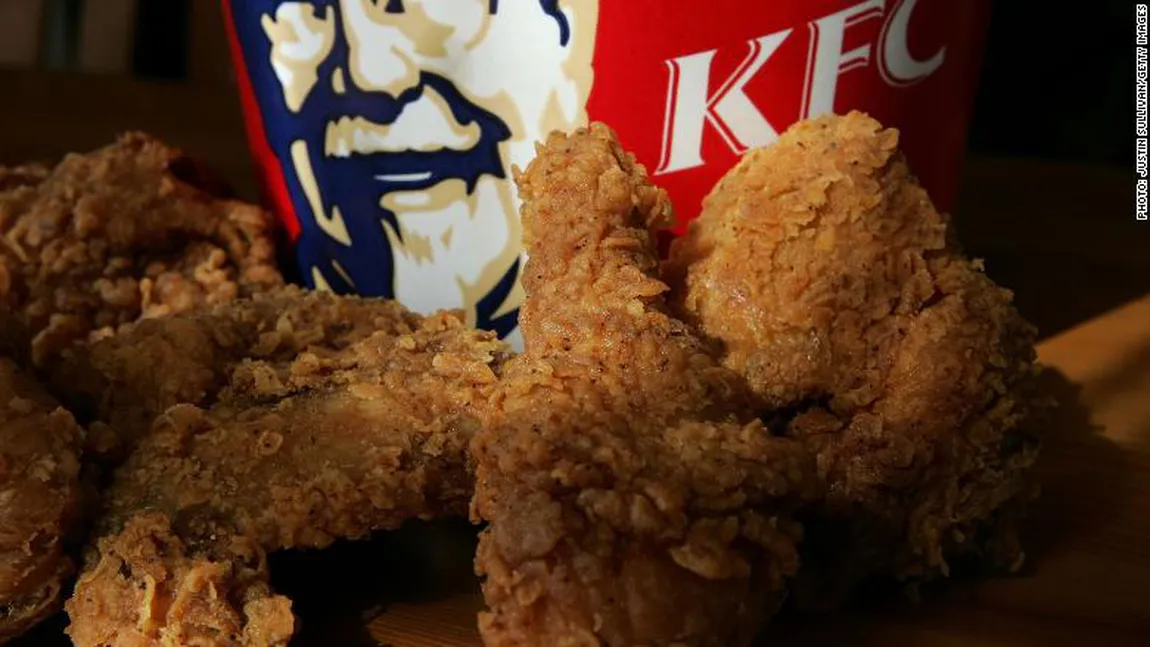 Panică printre pasionaţii de fast-food. KFC a închis mai multe magazine după ce a rămas fără carne de pui