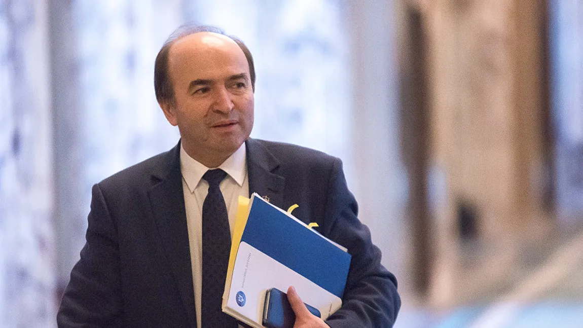 Ministrul Justiţiei, Tudorel Toader, îşi caută PR. Care sunt cerinţele