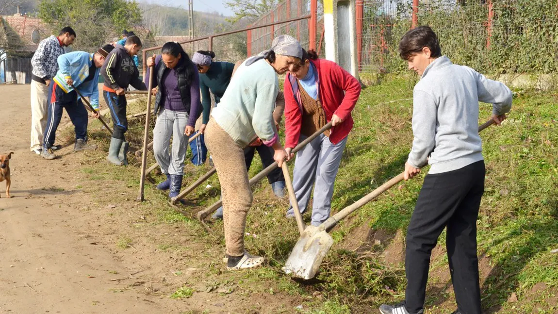 Ajutoare sociale. Câţi bani primesc românii ca să stea degeaba