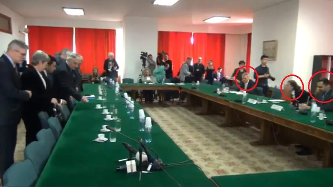 Senatorii au lipsit de la şedinţa unde l-au invitat pe Mugur Isărescu. Echipa BNR a fost de trei ori mai numeroasă