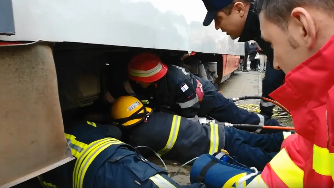 Tânăr spulberat de tren în gara din Ploieşti