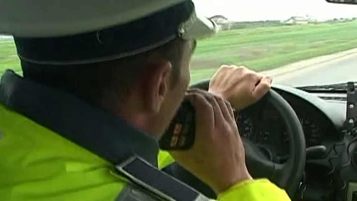 Fetiţă de 12 ani, căutată cu disperare de familie şi poliţie. Copila a plecat la şcoală şi nu s-a mai întors