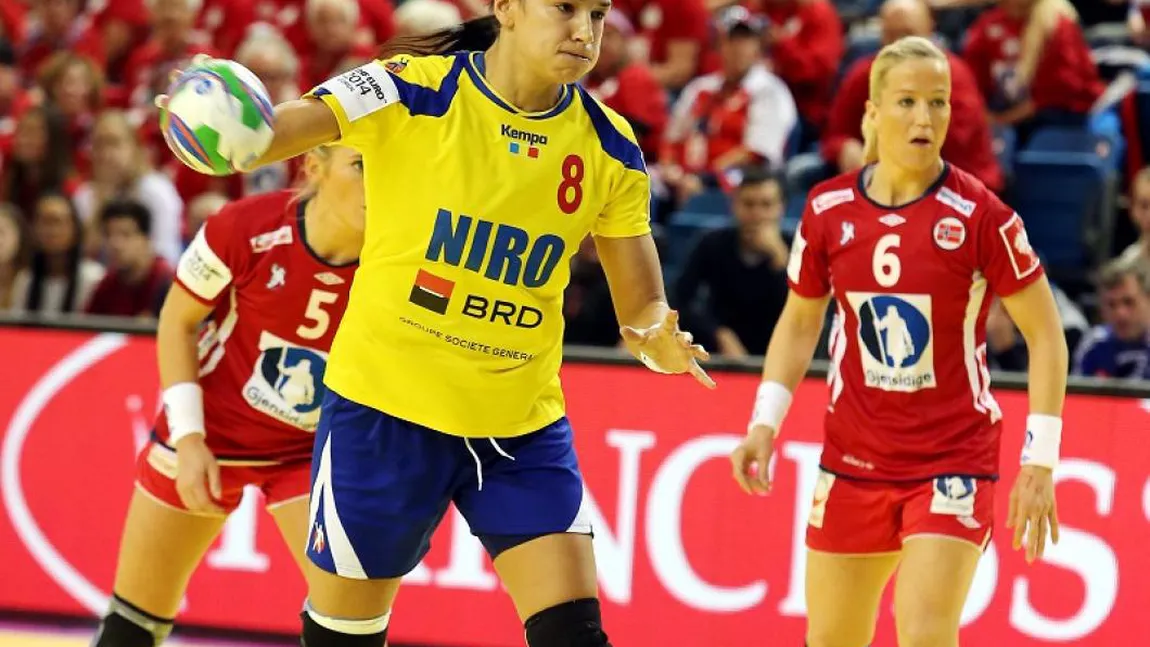 HANDBAL FEMININ. România a obţinut o victorie dramatică în faţa Rusiei. Fetele au făcut un pas mare spre Europene