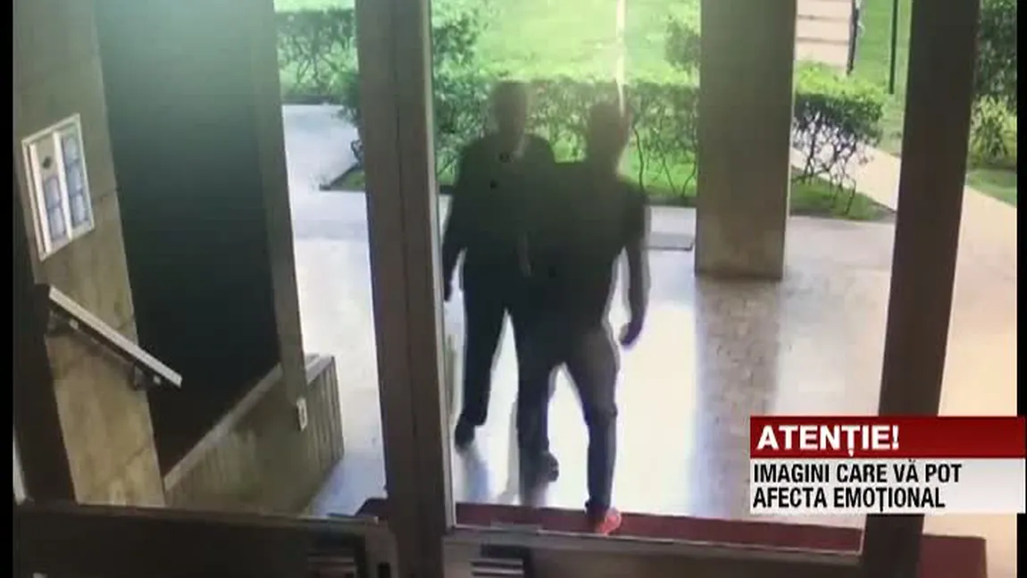 Român REŢINUT după ce a bătut şi a tâlhărit un bătrân în Italia. Atacul a fost surprins de camerele de supraveghere. IMAGINI ŞOCANTE