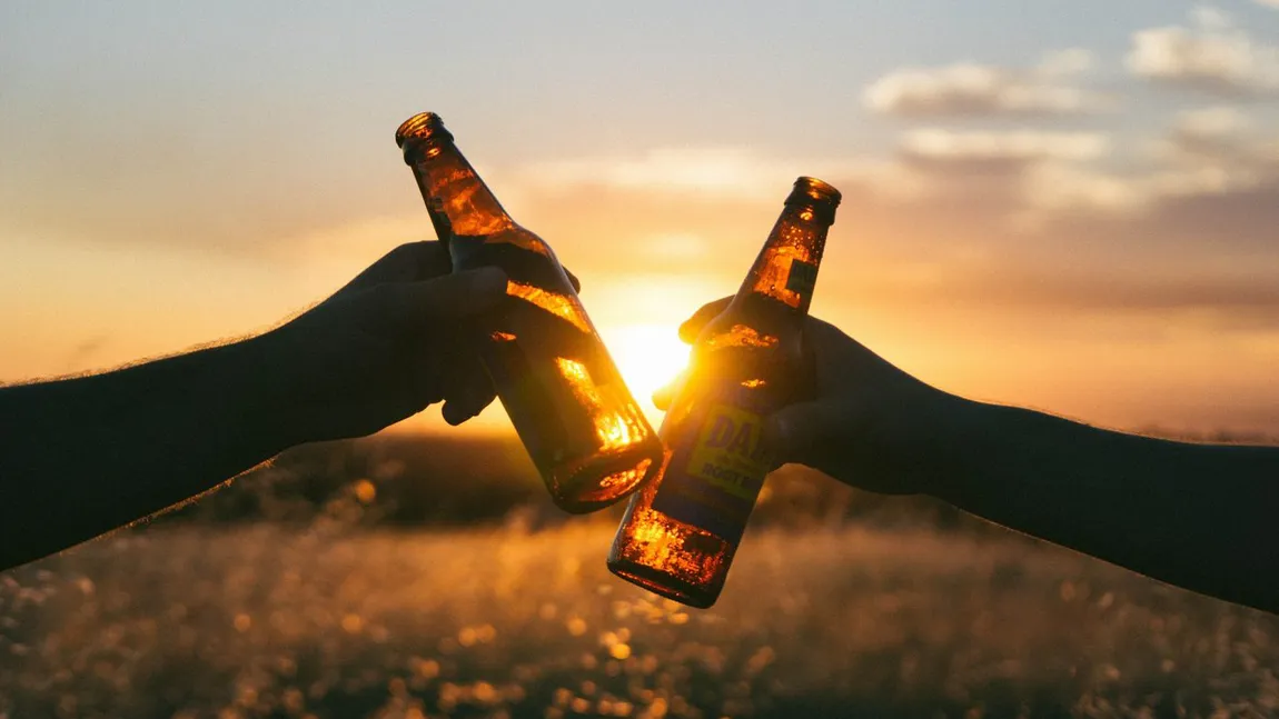 Vine 1 MAI, merge o bere rece! Iată 5 beneficii ale berii descoperite în studii. Punctul 4 întrece orice asteptări!