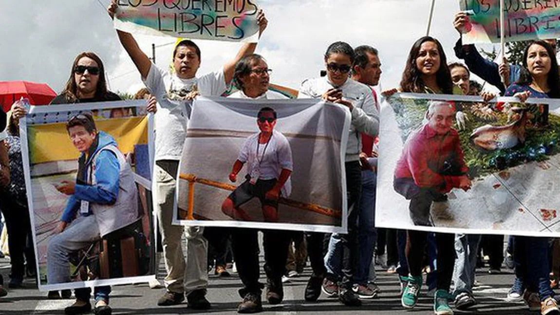 Jurnalişti răpiţi şi ucişi, în Ecuador. Anunţul a fost făcut chiar de preşedintele ţării