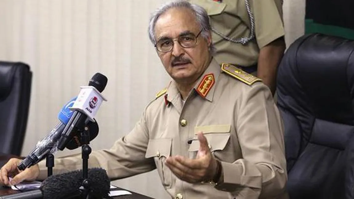 A murit cel mai puternic om din Libia de Est. Generalul Haftar era unul din actorii importanţi ai războiului civil