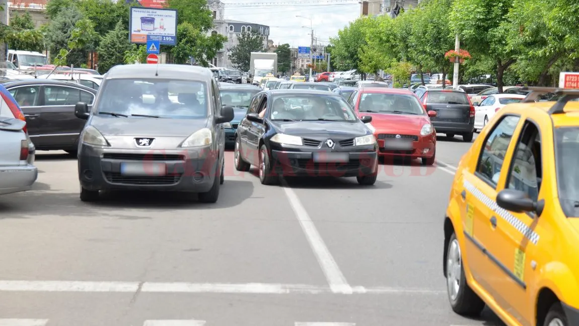 TAXA AUTO 2018: ANAF ia cu zece mâini şi dă cu una. Taxa auto, restituită cu greu