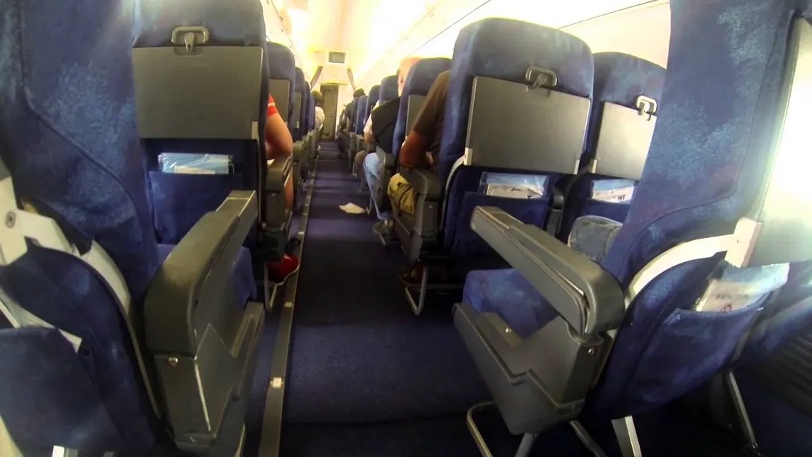 INCREDIBIL. Avioanele vor fi dotate cu locuri în picioare pentru pasageri. Cum vor arăta FOTO