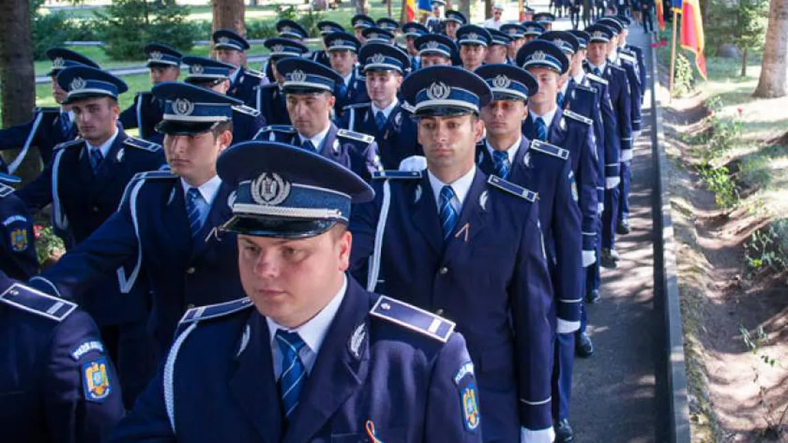 ADMITERE POLIŢIE 2018 LA CÂMPINA şi CLUJ. Cererile de înscriere a candidaţilor se pot depune până pe 15 iunie