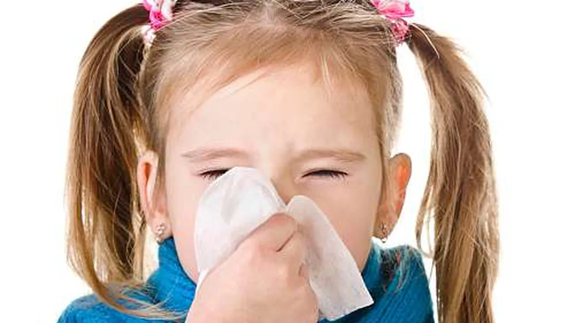 Cum se manifestă rinita alergică şi astmul la copii