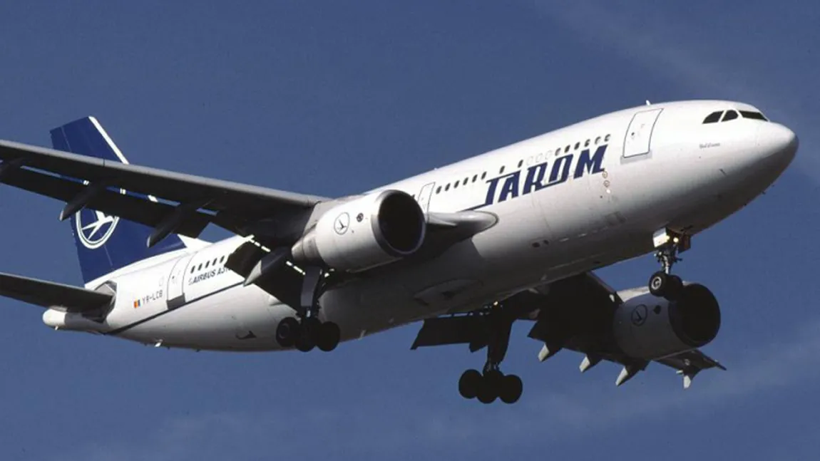 Avion Tarom Bucureşti-Barcelona întors din drum după ce un geam s-a fisurat. Primarul Constanţei a povestit ce s-a întâmplat