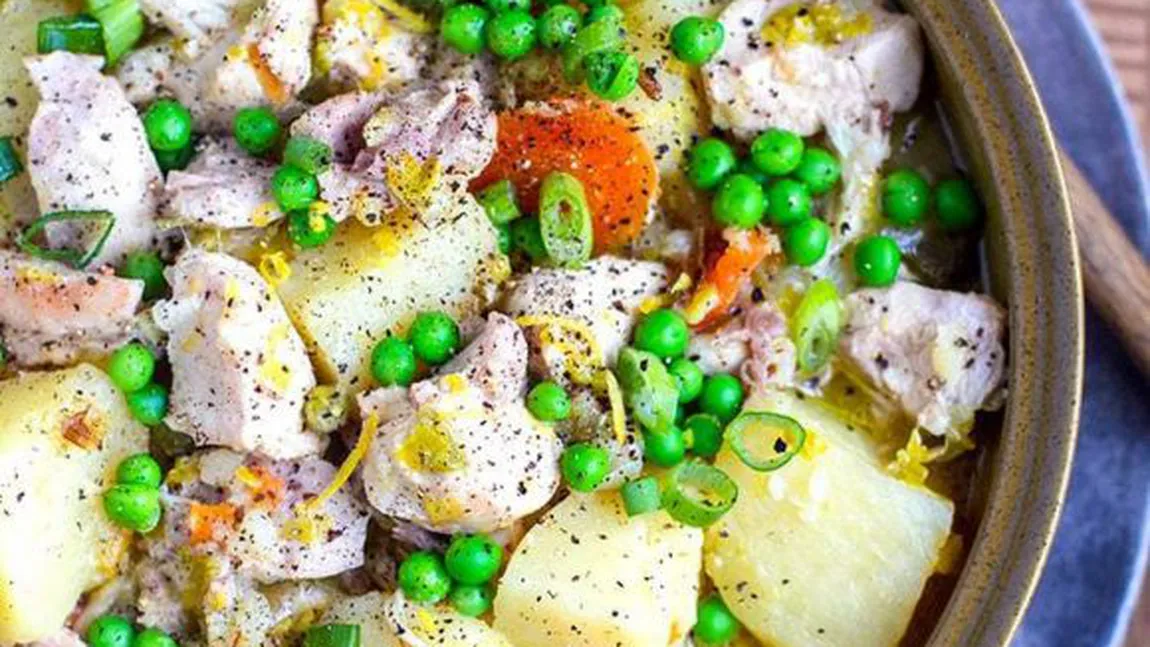 Tocăniţă de pui cu legume