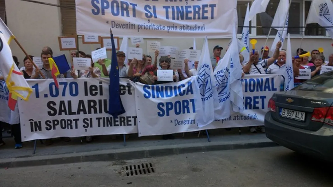 Sindicatul Naţional Sport şi Tineret ameninţă cu greva generală