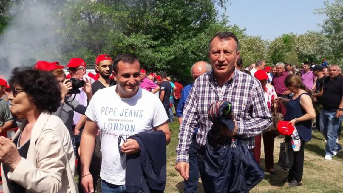 Vicepremierul Paul Stănescu, petrecere cu 1.500 de PSD-işti în pădurea Căcâna, de 1 Mai