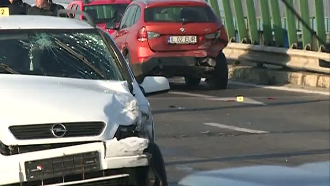 Accidente pe autostradă. Traficul, blocat complet pe A1 şi A2 pentru câteva ore. Un mort şi mai mulţi răniţi UPDATE