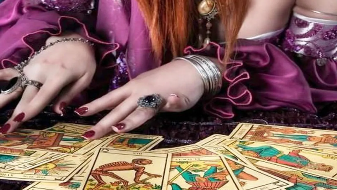 Ce carte de tarot îţi prezice destinul în funcţie de zodie