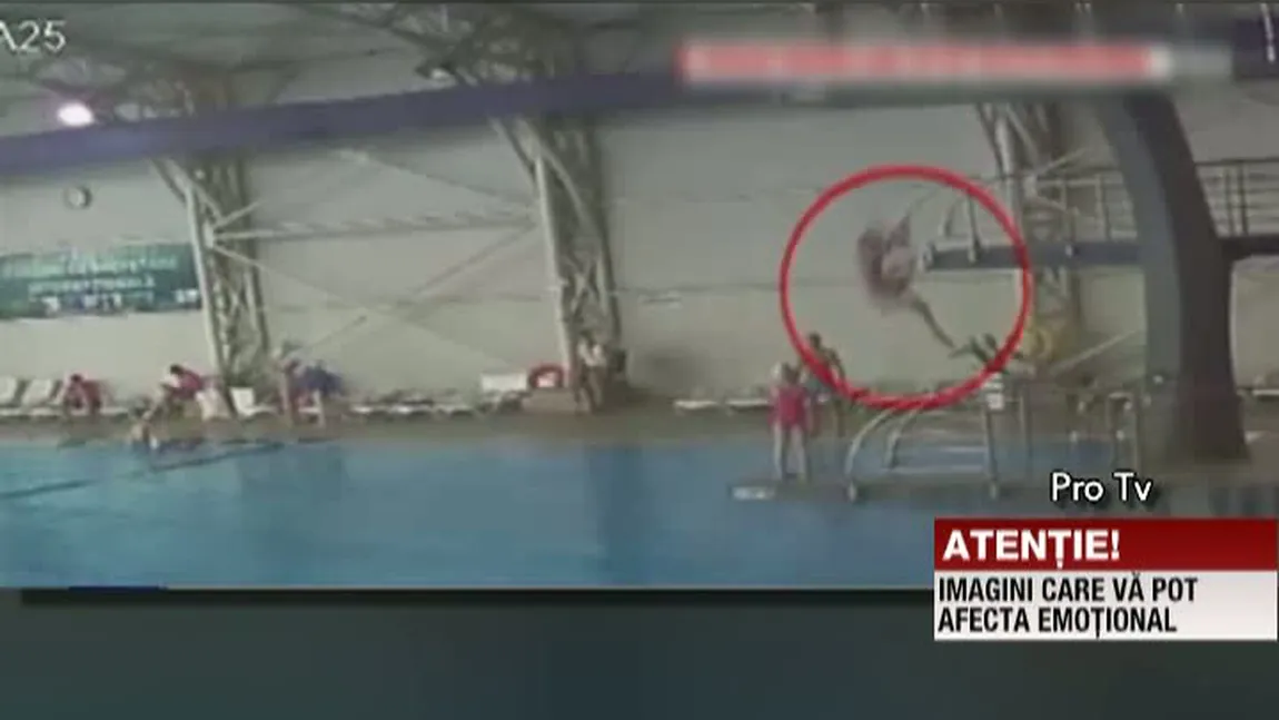 Primele sancţiuni în cazul fetiţei de 10 ani care a rămas fără două degete în urma unui accident într-un parc acvatic din Braşov