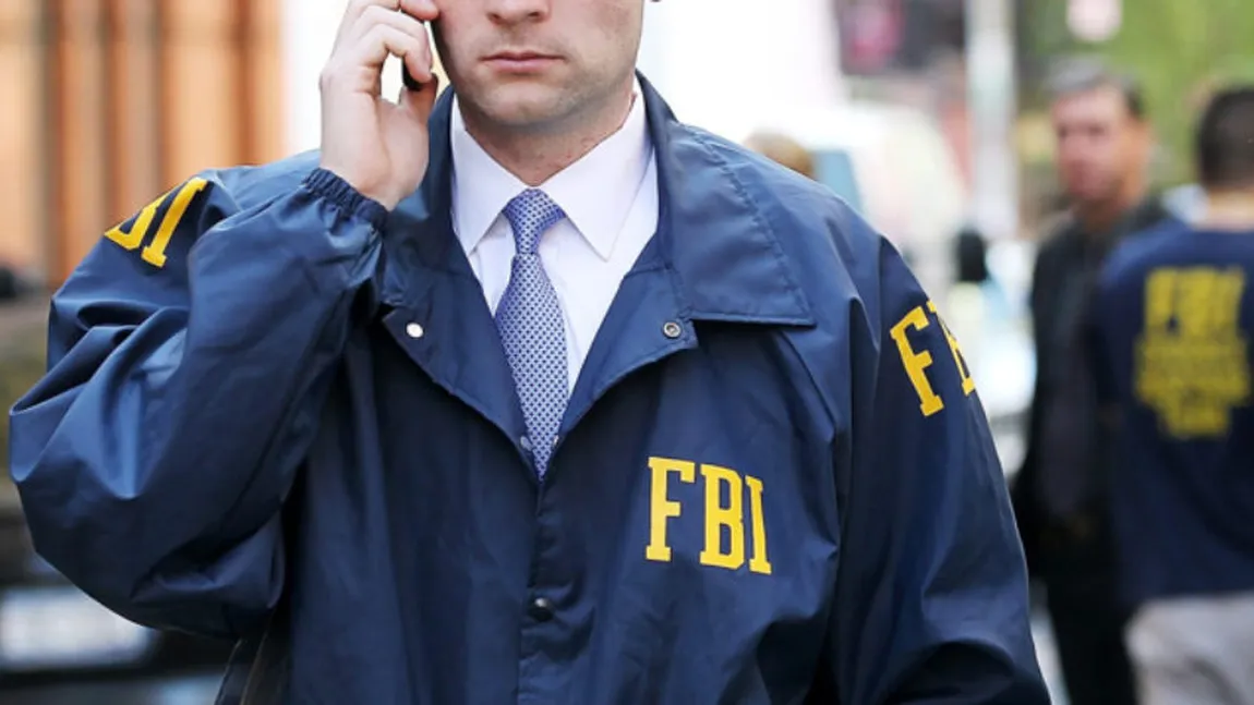 FBI lucrează la peste O MIE de dosare de militanţi de tip 