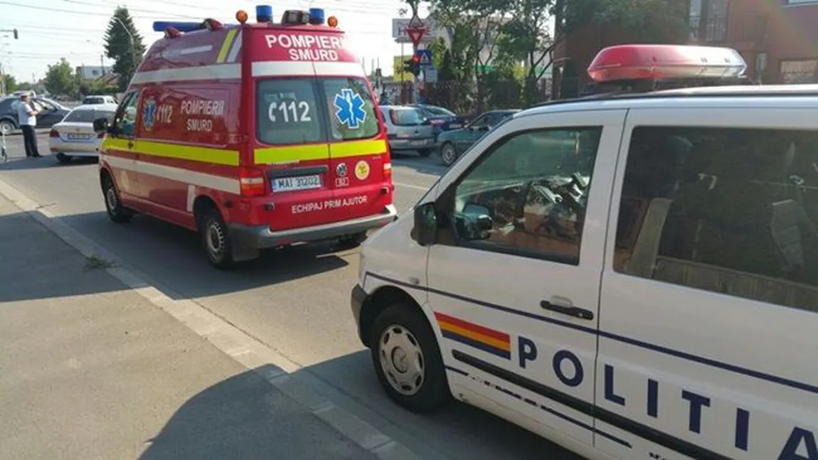 Accident de muncă la o firmă de colectare a deşeurilor din Timiş. Un bărbat a fost strivit de o presă de carton