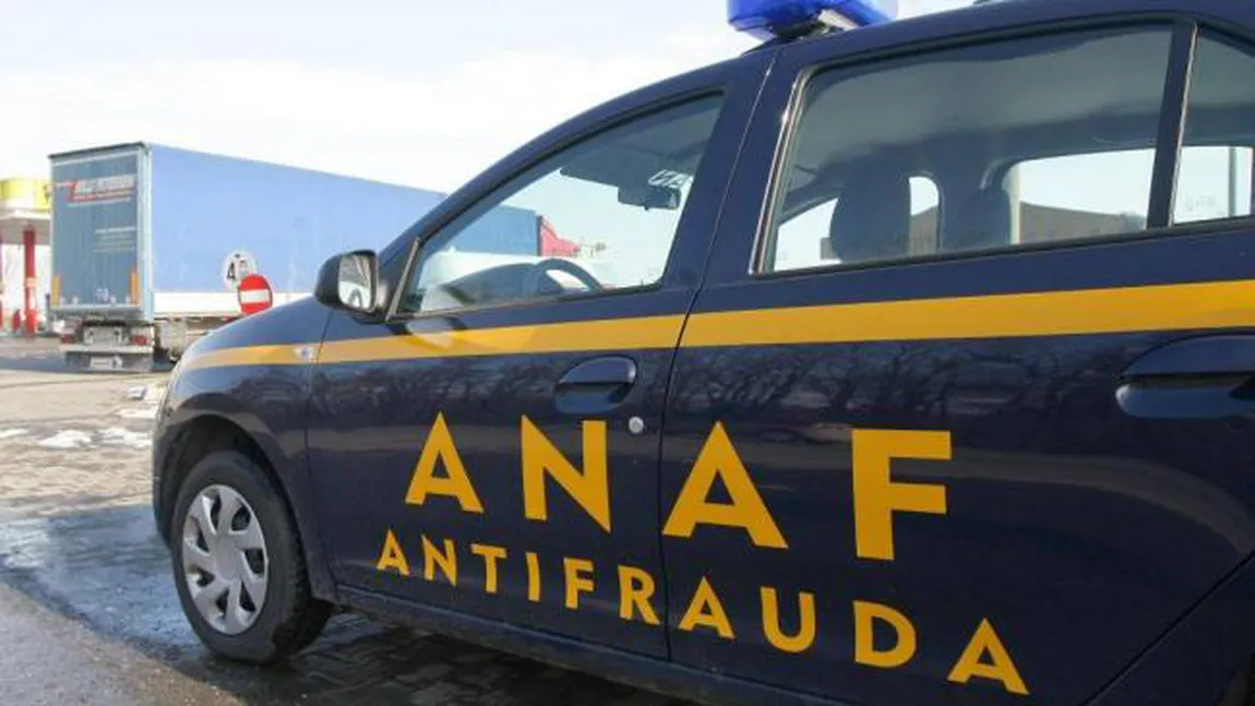 Autovehiculele ANAF şi ale procurorilor, excluse de la folosirea girofarurilor cu lumină albastră