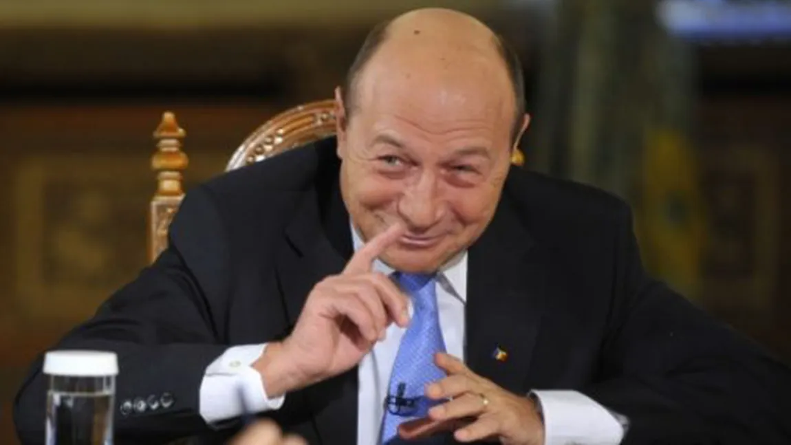 Traian Băsescu, către Liviu Dragnea: Daddy, pricepi că nu mai poţi administra discreţionar ţara şi că trebuie să demisionezi?