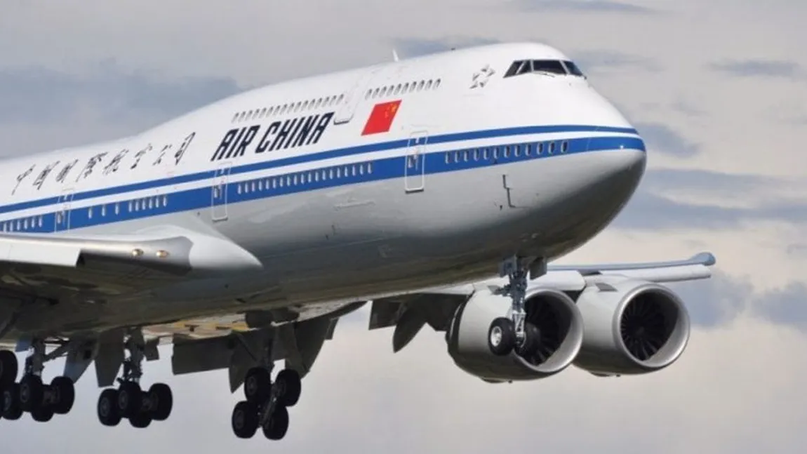 Alertă TERORISTĂ la bordul unui avion. Aparatul de zbor a fost întors din drum