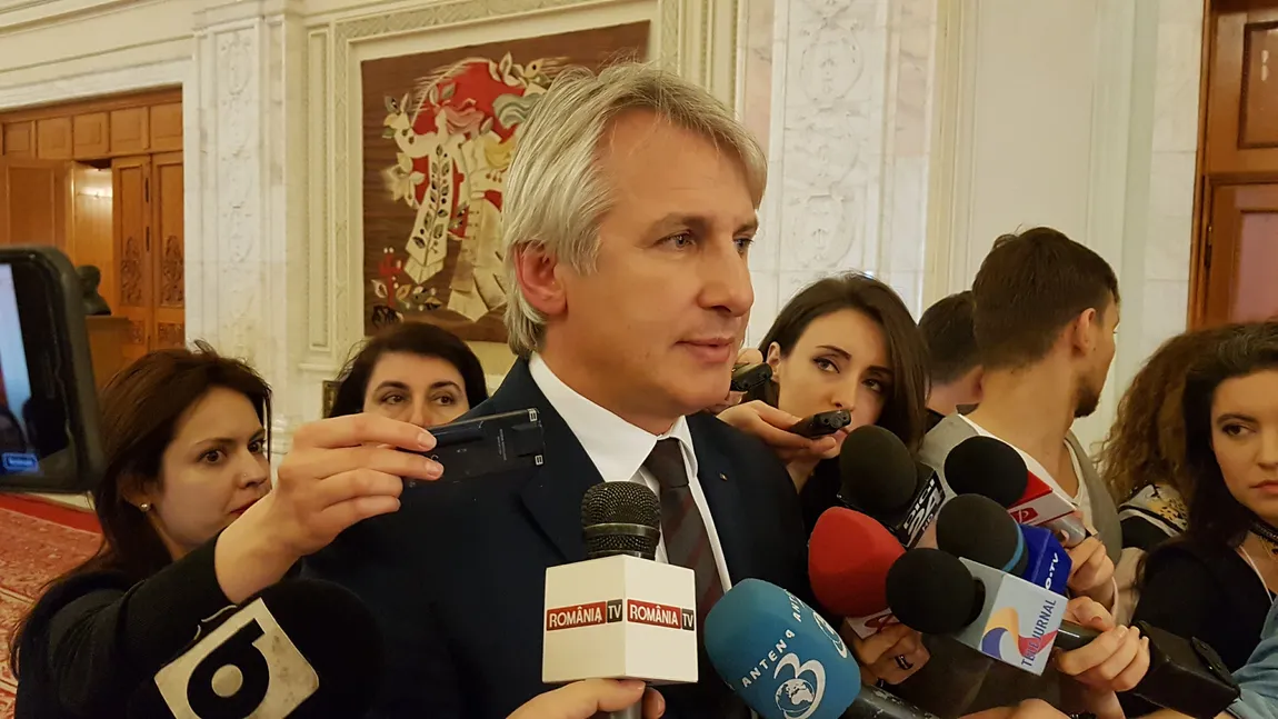 Teodorovici, depre recuperarea banilor de la Iohannis: Corpul de control va face o verificare la minister şi la ANAF