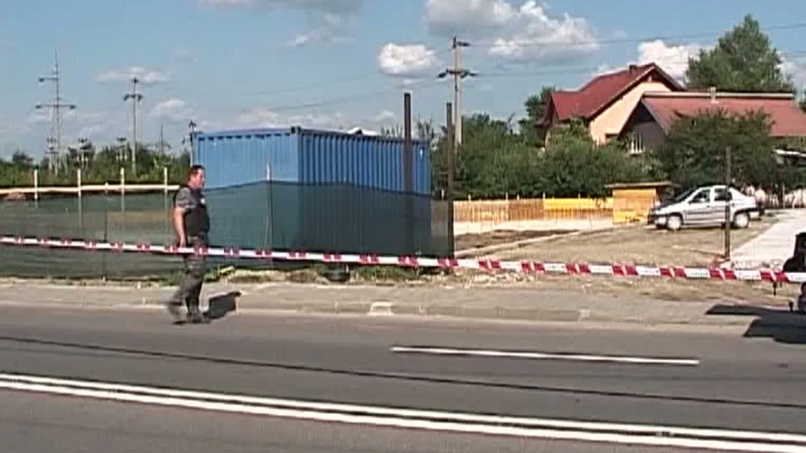 Panică în Piteşti. Un sac plin cu grenade a fost găsit de mai mulţi muncitori care săpau la o fundaţie