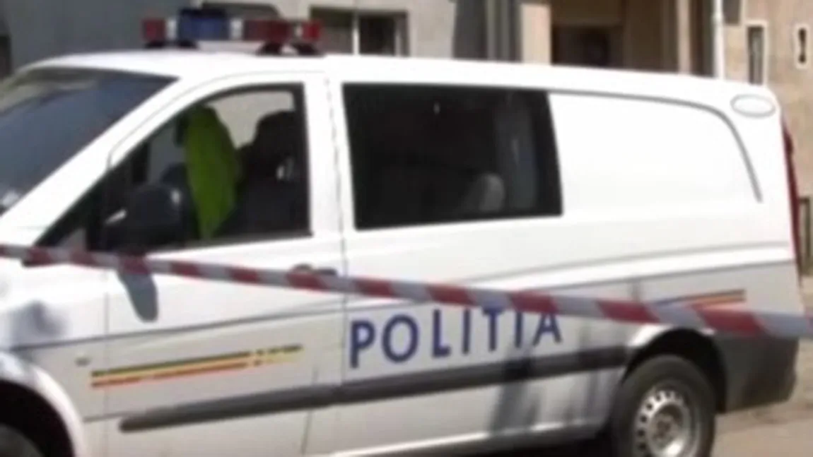 Patru poliţişti rutieri de la Târgu Neamţ, trimişi în judecată pentru fapte de corupţie