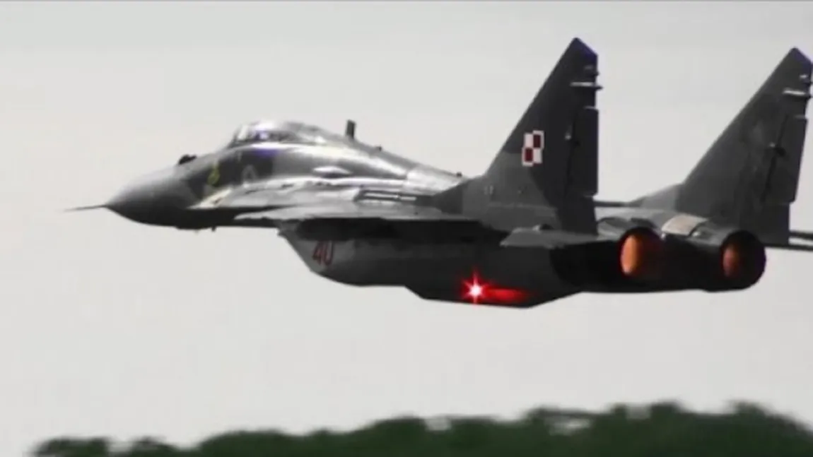 Un avion militar MiG-29 s-a prăbuşit. Pilotul a murit