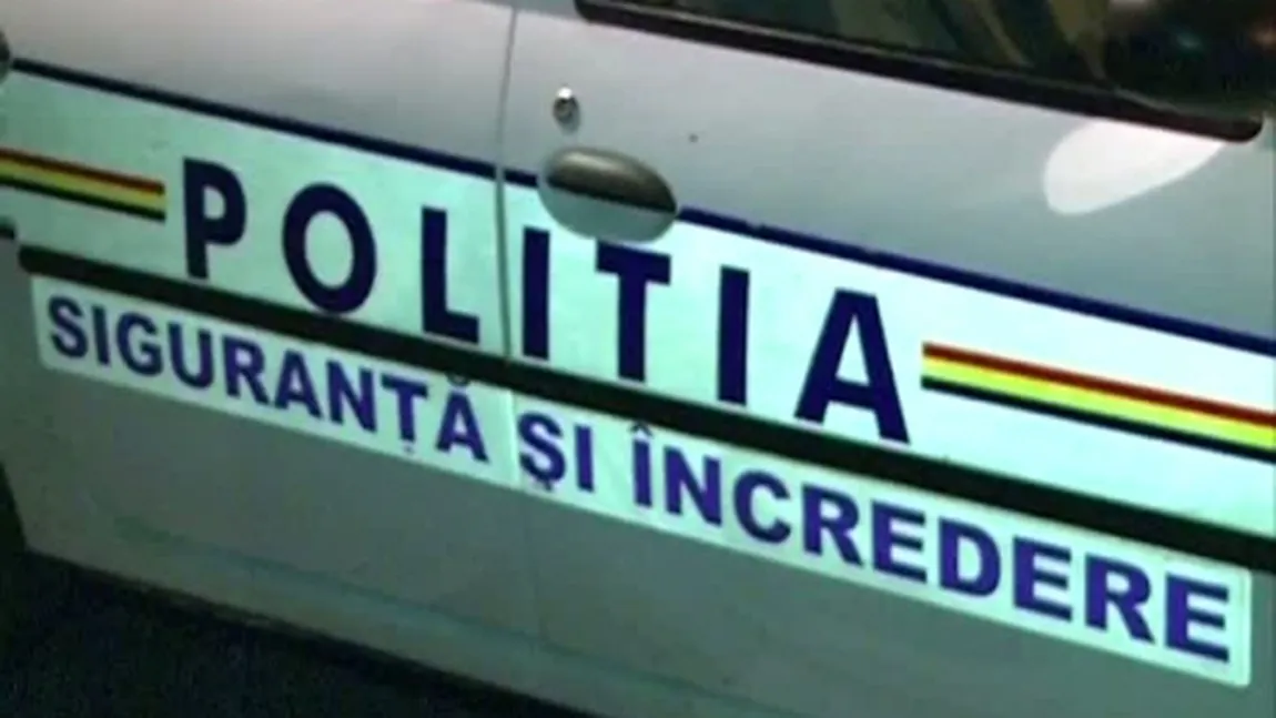 O depăşire neregulamentară a dus la un accident rutier soldat cu un mort şi doi răniţi