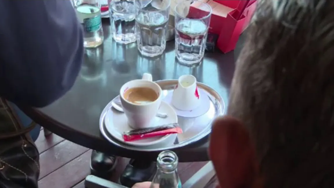 A rămas fără cuvinte când a văzut nota de plată pentru două cafele și două sticle de apă