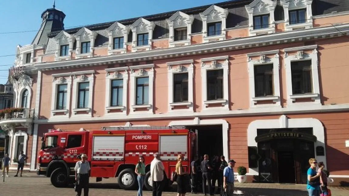 Incendiu la Palatul Braunstein din Iaşi