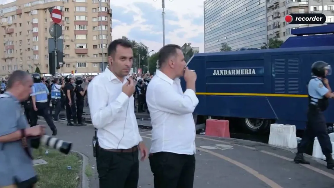 Laurenţiu Cazan, coordonatorul jandarmilor la mitingul din 10 august, împuternicit director al Jandarmeriei Capitalei