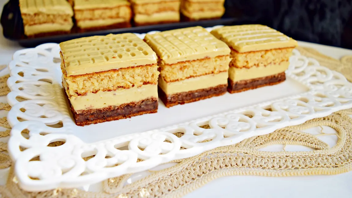 REŢETE PRĂJITURI: Prajitura cu biscuiţi şi nes (fără coacere)