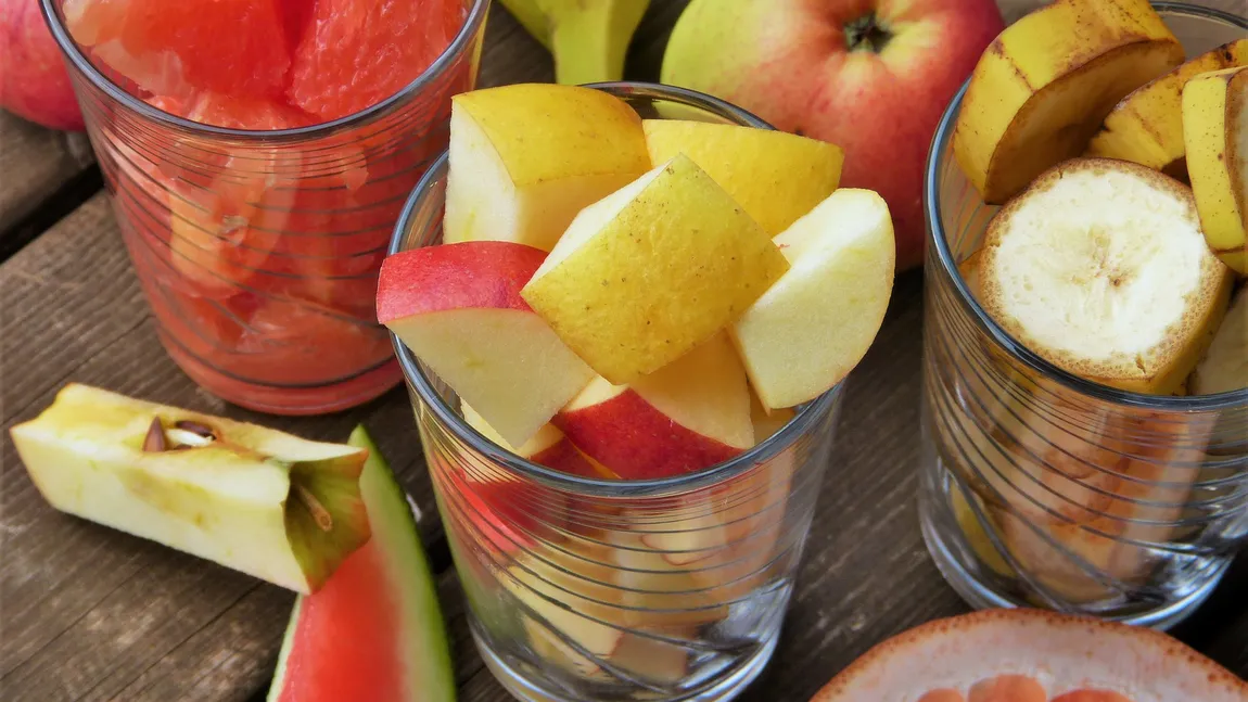 Salată de fructe. Mai multă răcoare într-o zi călduroasă