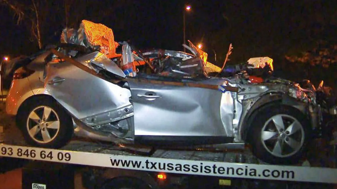 Accident teribil, doi handbalişti de 19 ani au murit pe loc, alţi doi au fost răniţi. Coliziunea a avut loc pe autostradă