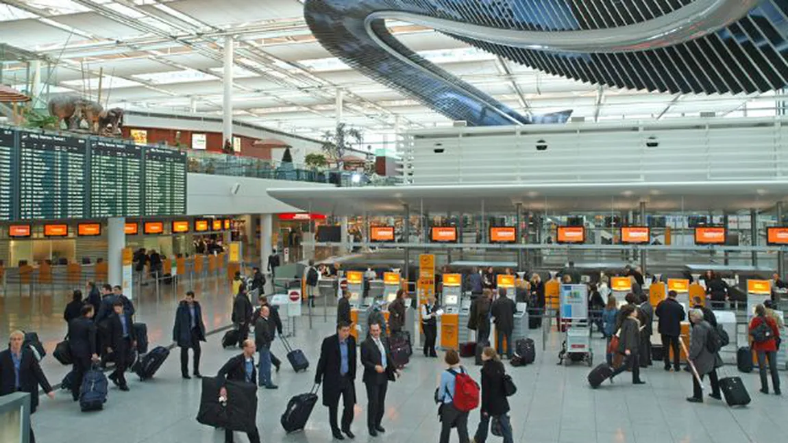 Incident pe aeroport. Doi pasageri au trecut zona de securitate fără a fi controlaţi