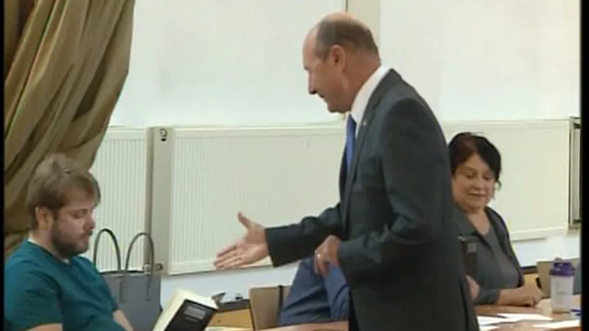 Referendum 2018. Traian Băsescu a fost la vot: 