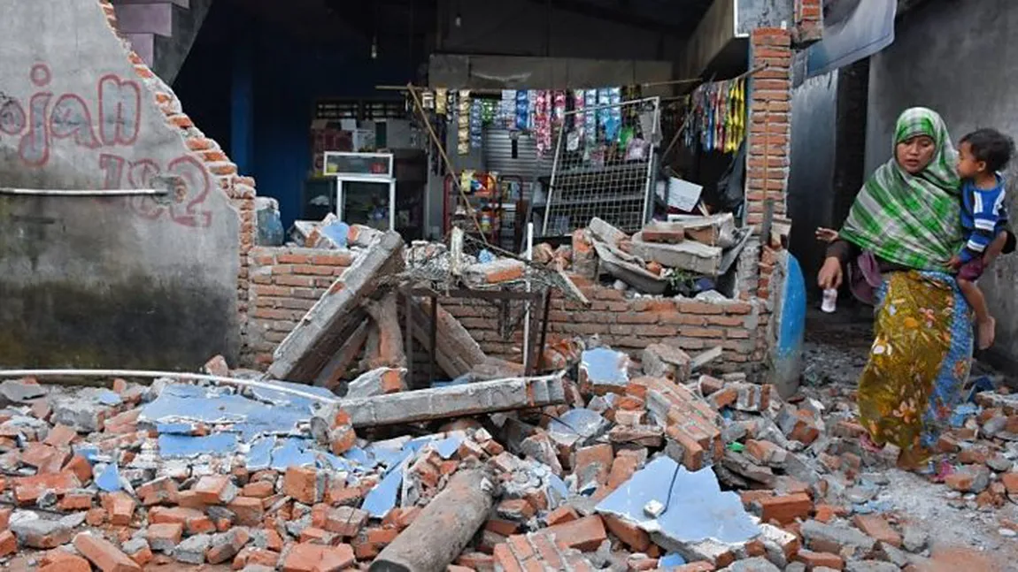 Încă un seism. A avut magnitudinea de 6.3. Peste 830 de persoane au murit