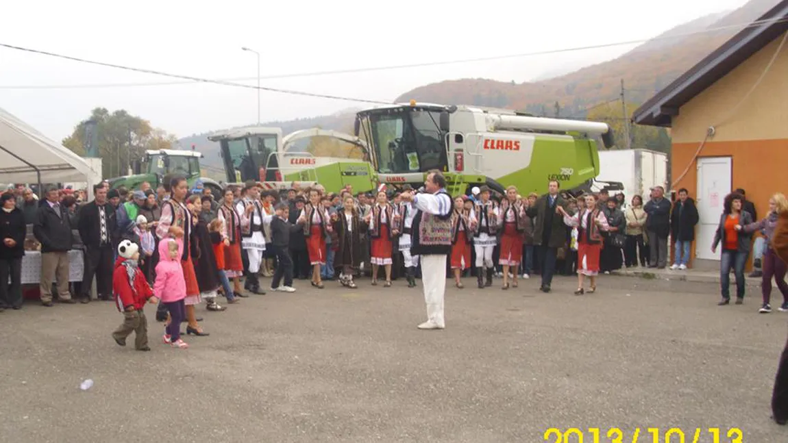 Muzica populară românească este în doliu. Un cunoscut cântăreţ a murit subit, în urma unui infarct