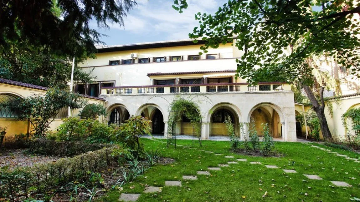 Vila lui Octavian Goga din Bucureşti, scoasă la licitaţie de la 4,5 milioane de euro