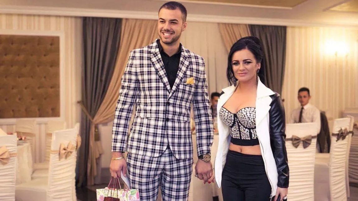 Surpriză în showbiz-ul din România! Au divorţat acum două luni, dar petrec Crăciunul împreună. Fanii sunt în delir FOTO