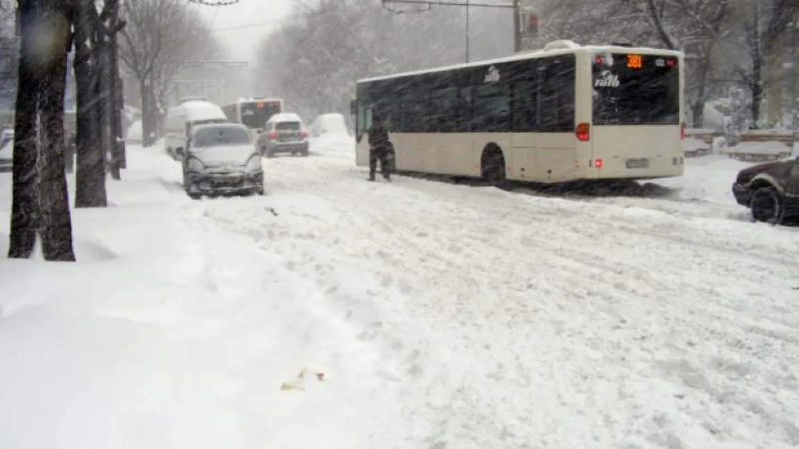 PROGNOZA METEO: NINSORI, viscol şi ger în aproape toată ţara. Când începe să ningă în Bucureşti