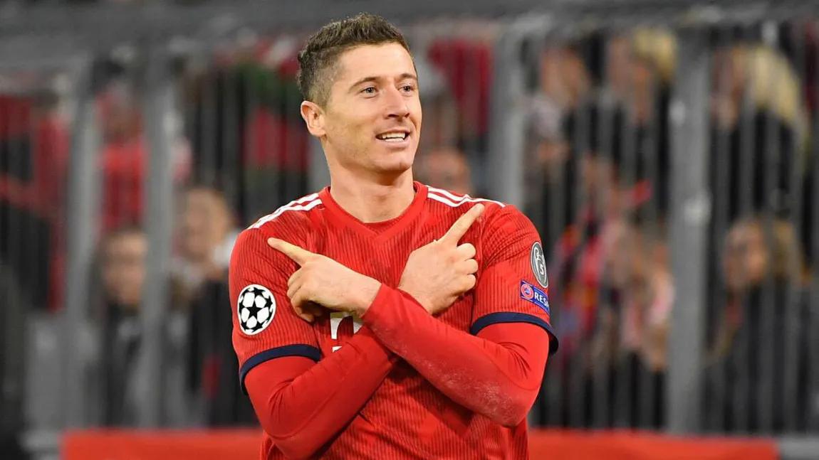 Lewandowski, al şaptelea jucător din istorie care a marcat 50 de goluri în Liga Campionilor. Polonezul şi-a depăşit idolul