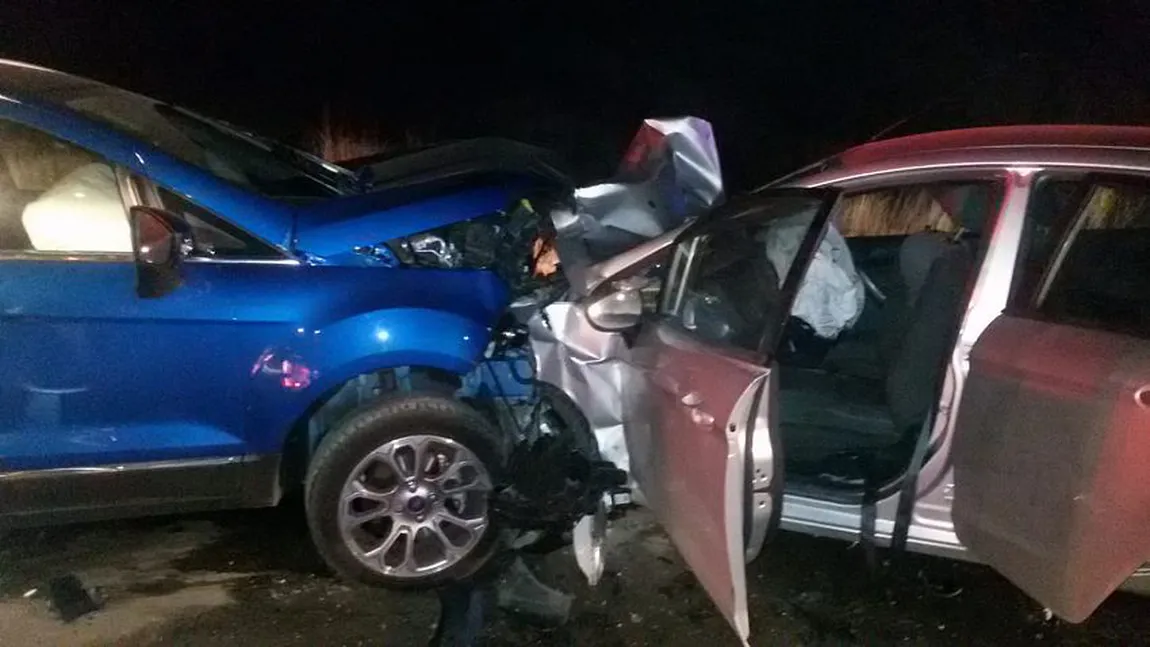 Coliziune frontală între o dubă cu jandarmi şi alt autovehicul la Covasna, şapte victime. Un alt accident grav la Botoşani VIDEO