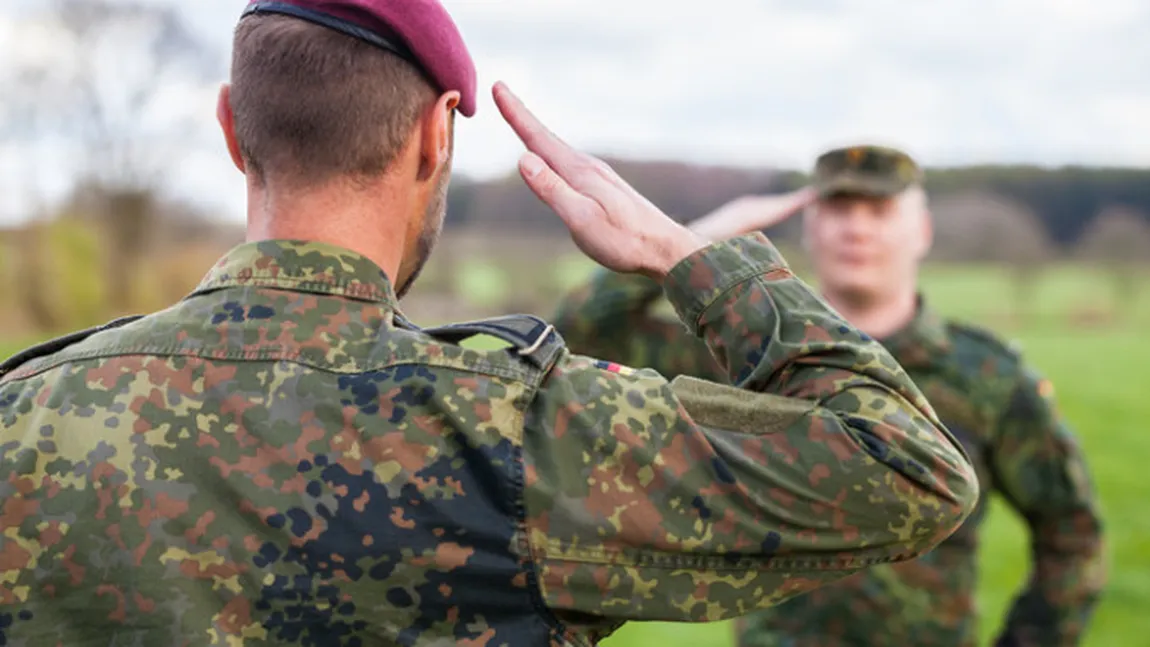 Armata a început recrutările pentru anul viitor. Care este reacţia MApN